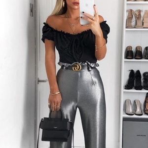 Tops - Black off the Shoulder Top Tops - Black off the Shoulder Top